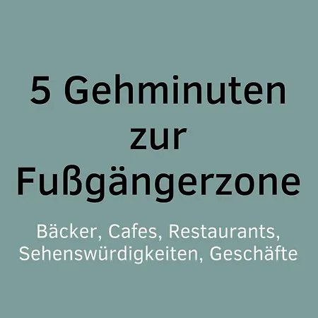 Appartement Karwendelsuite - 5 Sterne Mit Bestem Bergblick, Zentrumsnah & Ruhig Gelegen, Familienfreundlich