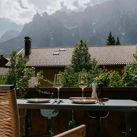 Karwendelsuite - 5 Sterne Mit Bestem Bergblick, Zentrumsnah&ruhig Gelegen, Familienfreundlich * Mittenwald